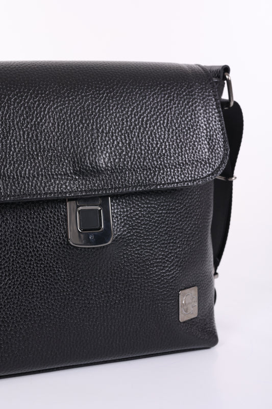 CAVERO Parmak İzi İle Açılan Hakiki Deri Siyah Askılı 3 Bölmeli Çanta