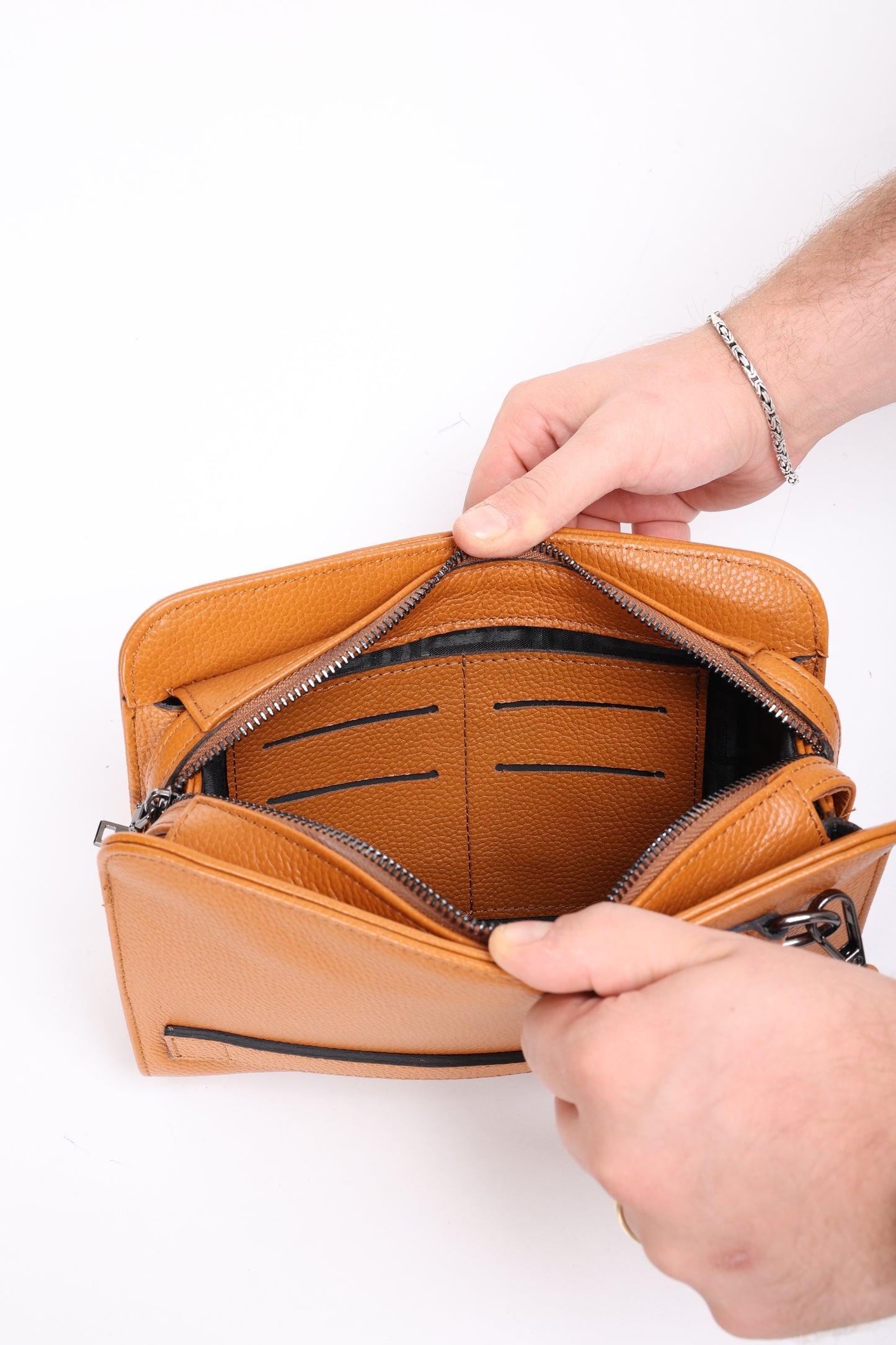 VELATRO Parmak İzi İle Açılan Hakiki Deri Taba Kare Çanta