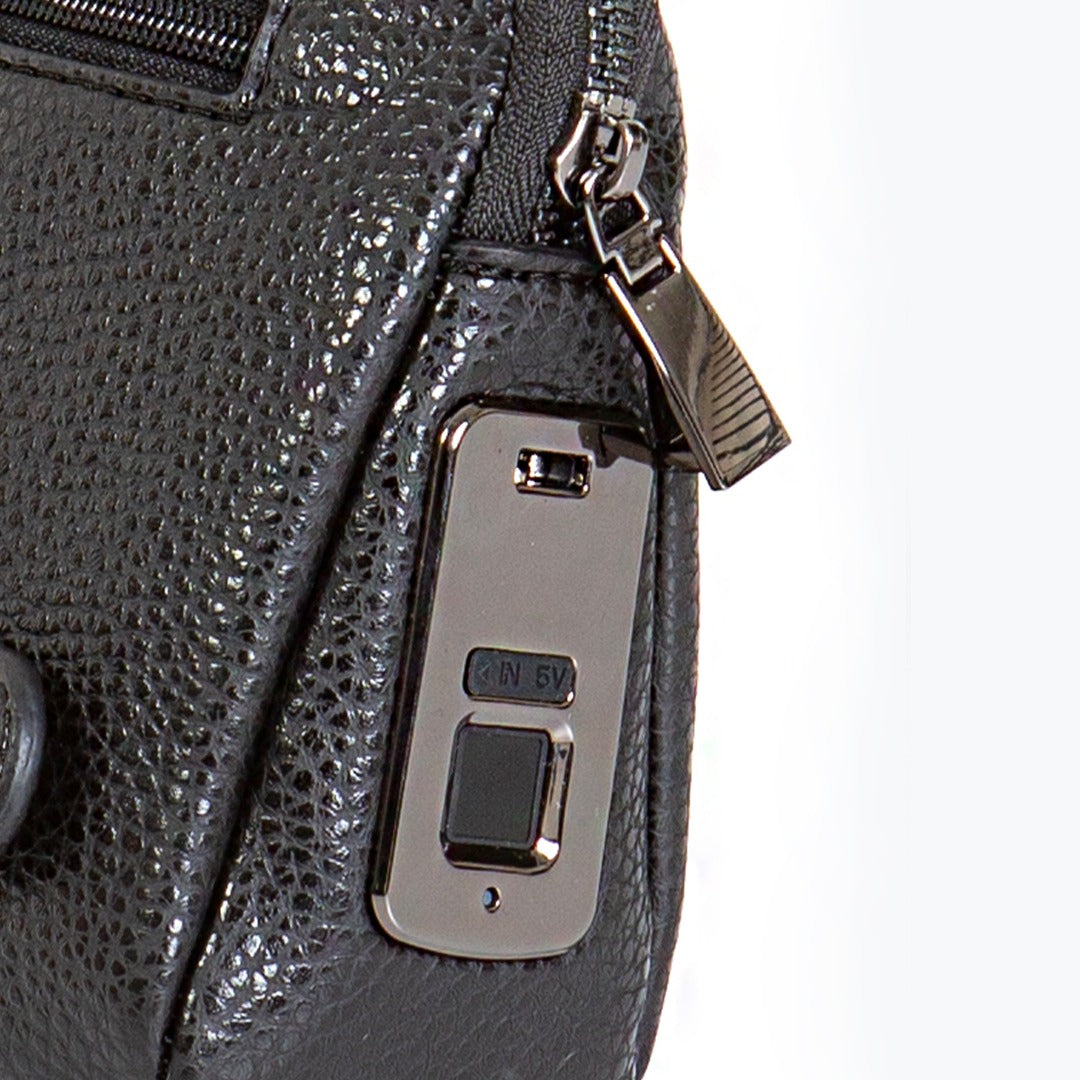 Parmak izi ile açılabilen çanta Caripetra Siyah OVAL Çanta